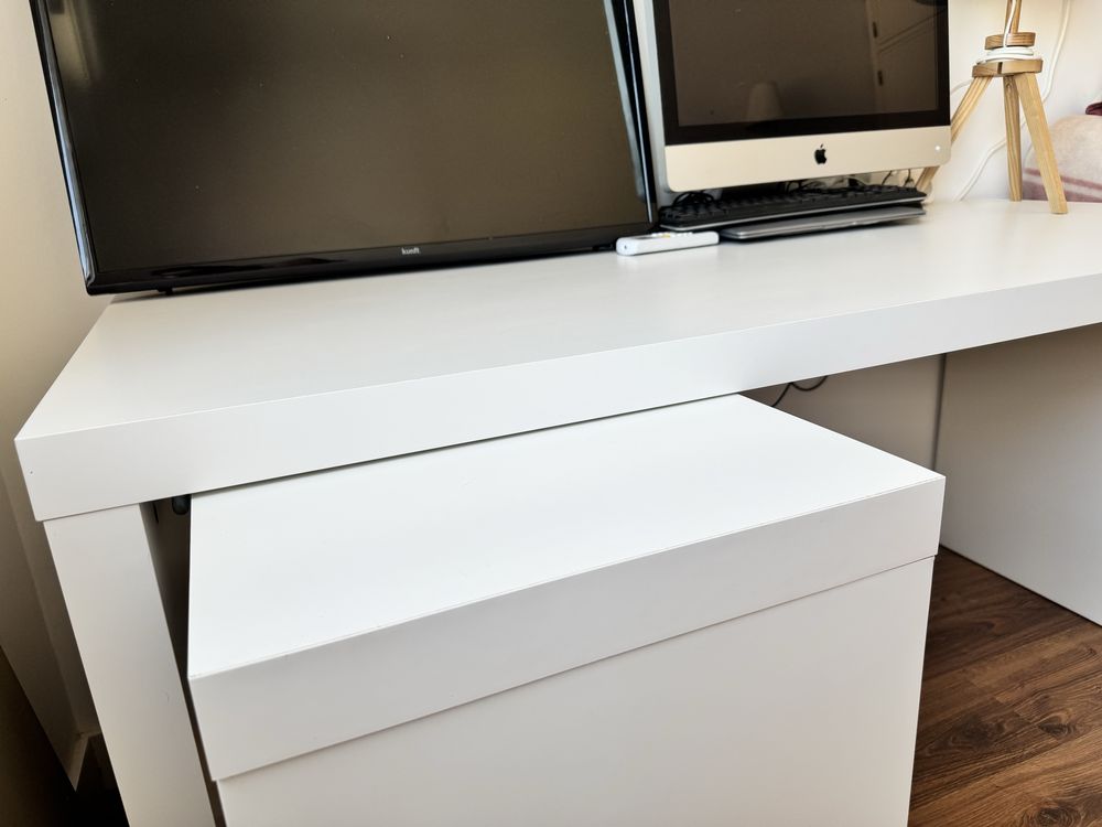 Secretária Branca Malm - IKEA - 151x65cn
