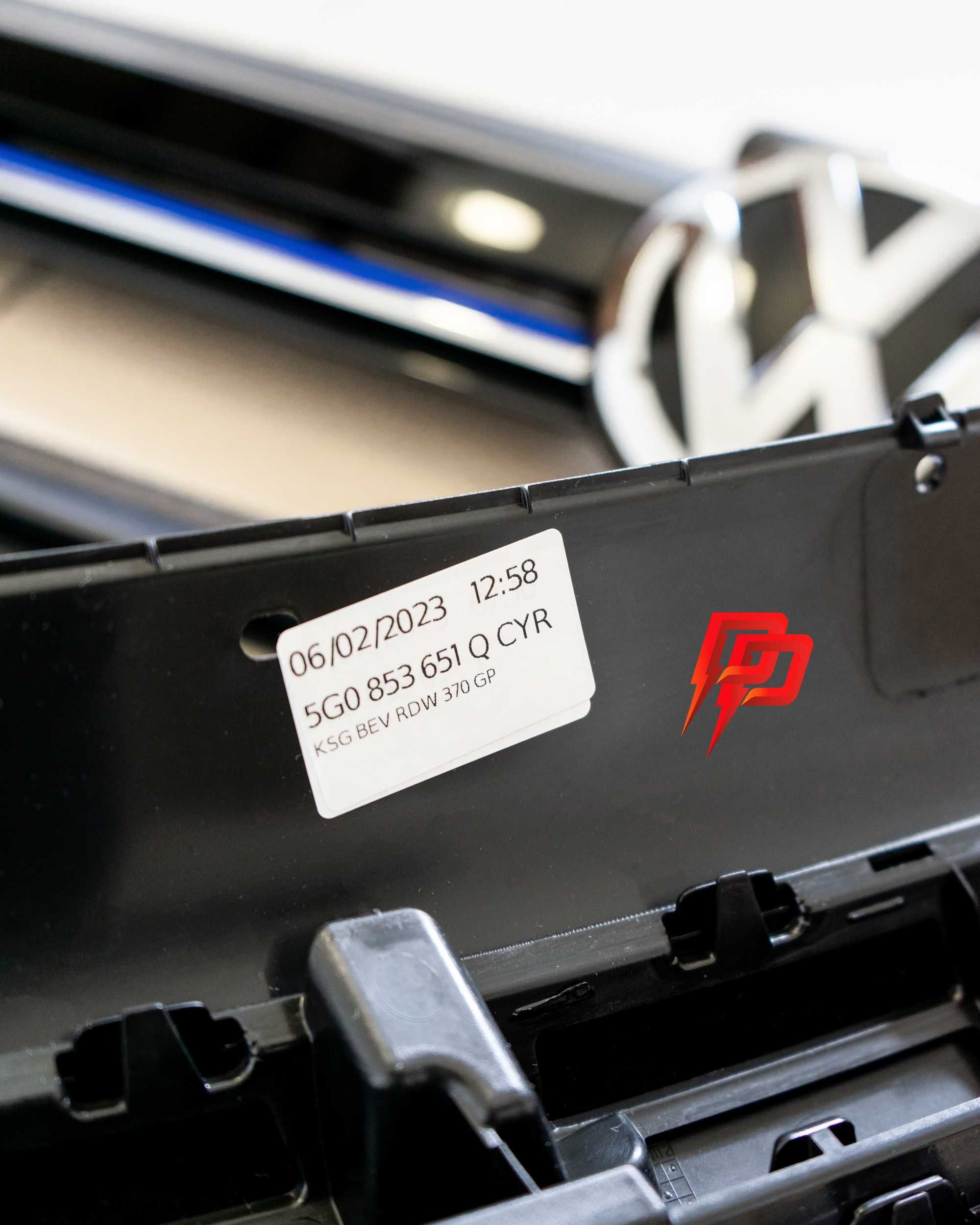 Решітка радіатора Volkswagen 'e-golf' Оригінал