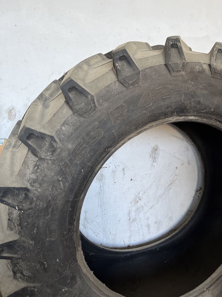 Opona Trelleborg 650/65 R42