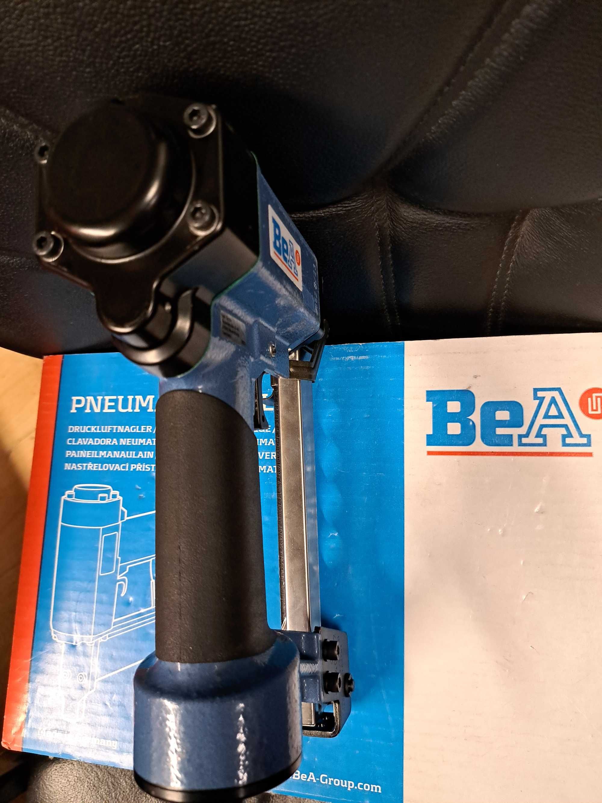 Zszywacz stolarski BeA 92/40-712 NOWY + Gratis zszywki. Części, Serwis