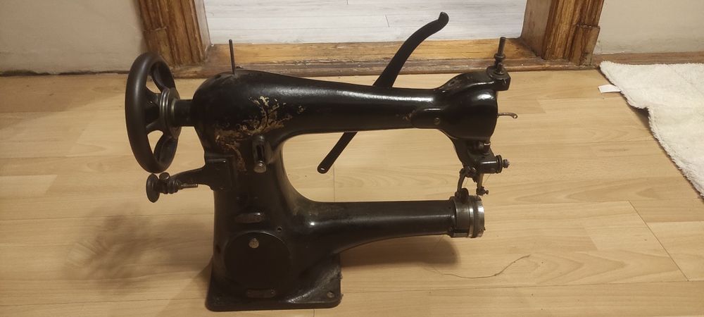 Stara maszyna Szewska Singer