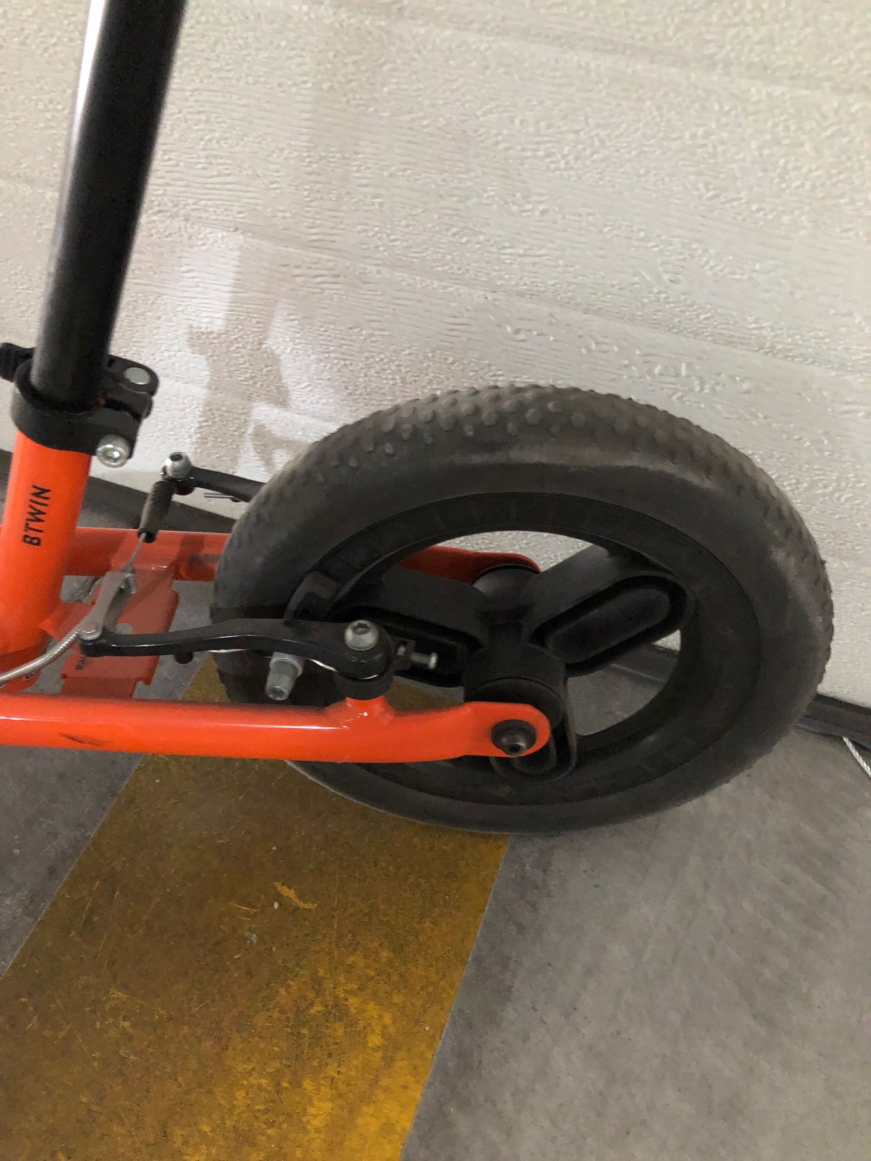 Bicicleta sem pedais mais trotinete