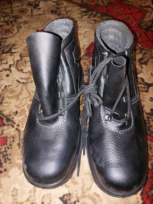 Ботинки рабочие 42р.