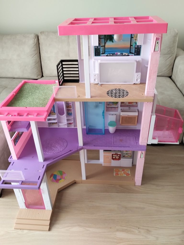 Domek dla lalek dreamhouse Barbie