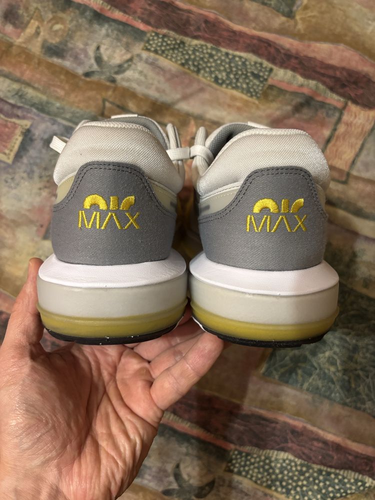 Кроссовки Nike Air Max Motif