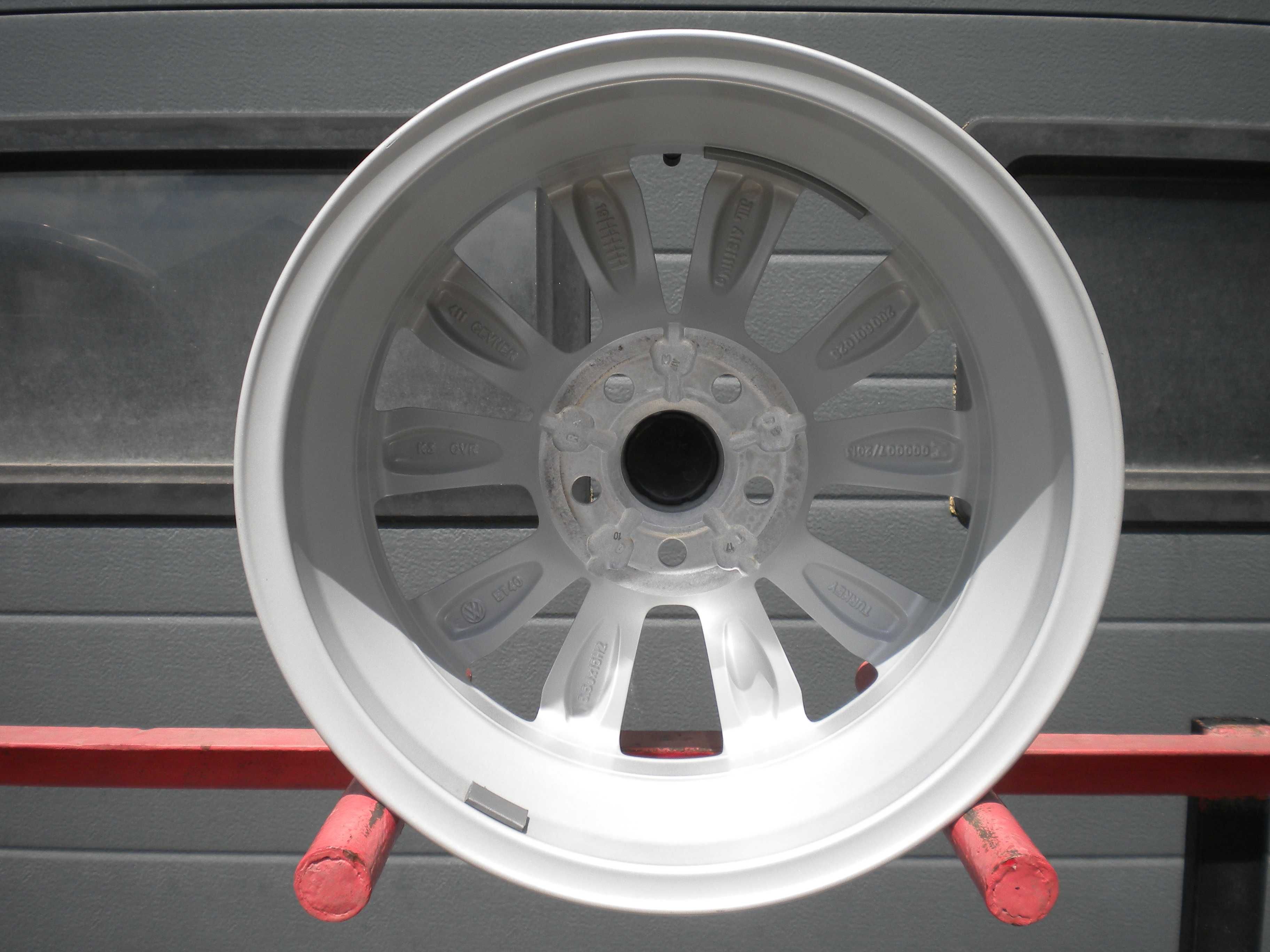 Felgi aluminiowe 15 5x100 Oryg Vw Polo VI Skoda Fabia IV