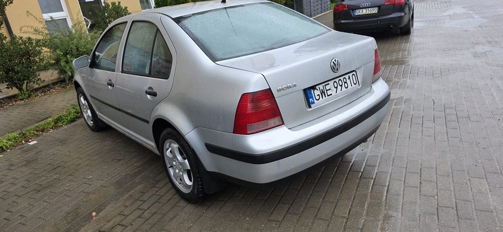 Volkswagen Bora 2003r