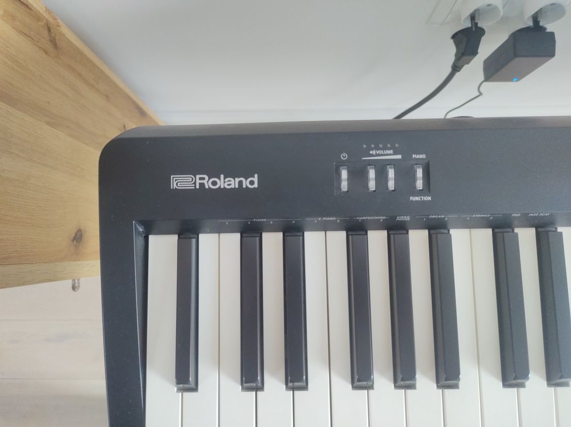 Pianino Keyboard Roland FP10