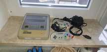 Konsola Nintendo SNES wersja PAL + 2 pady