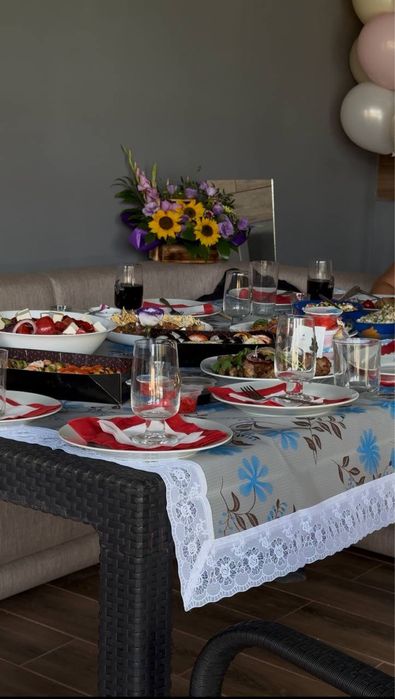 Оренда будиночка із басейном в приватному будинку.