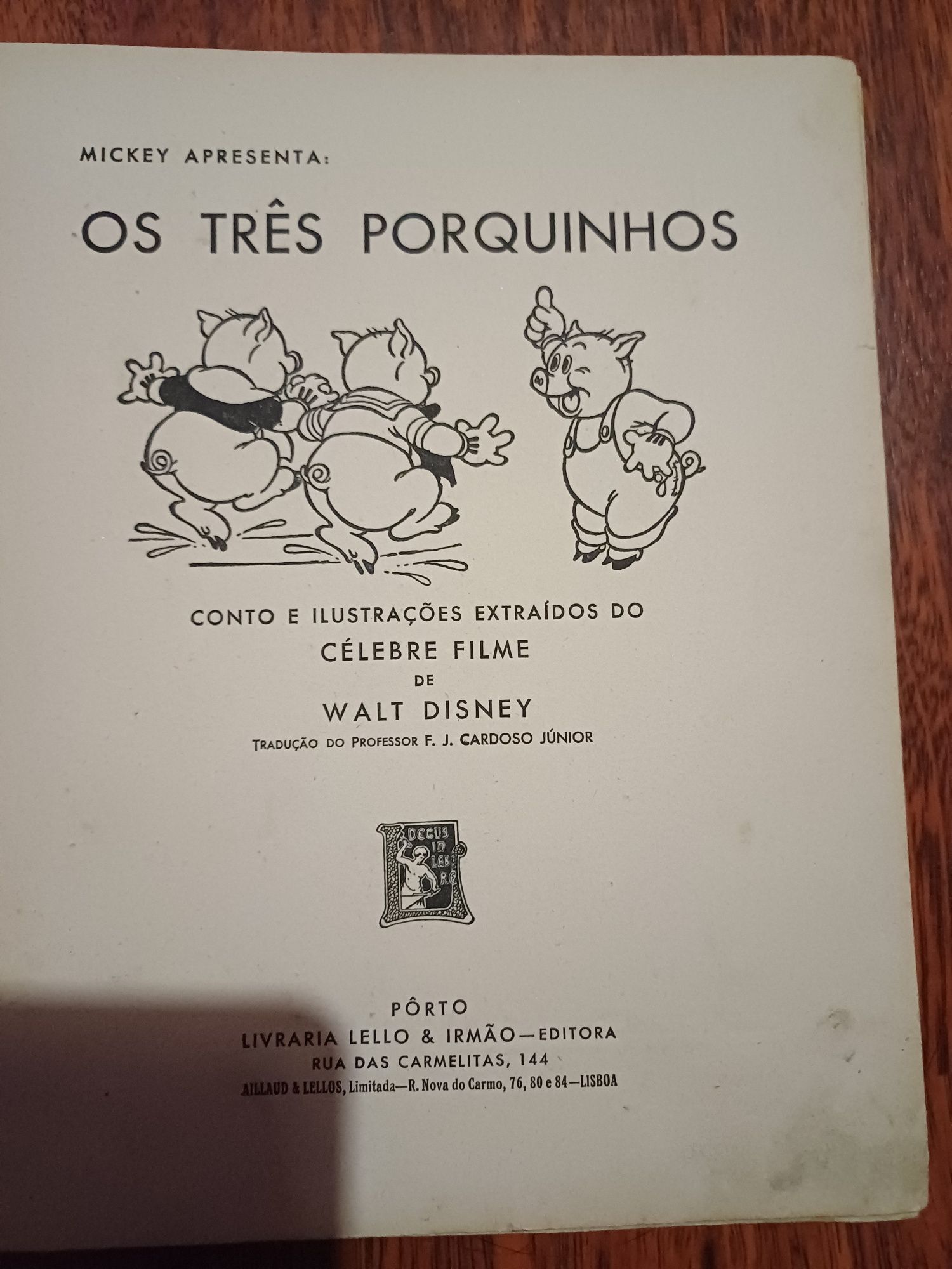 Livro Os 3 porquinhos década de 30