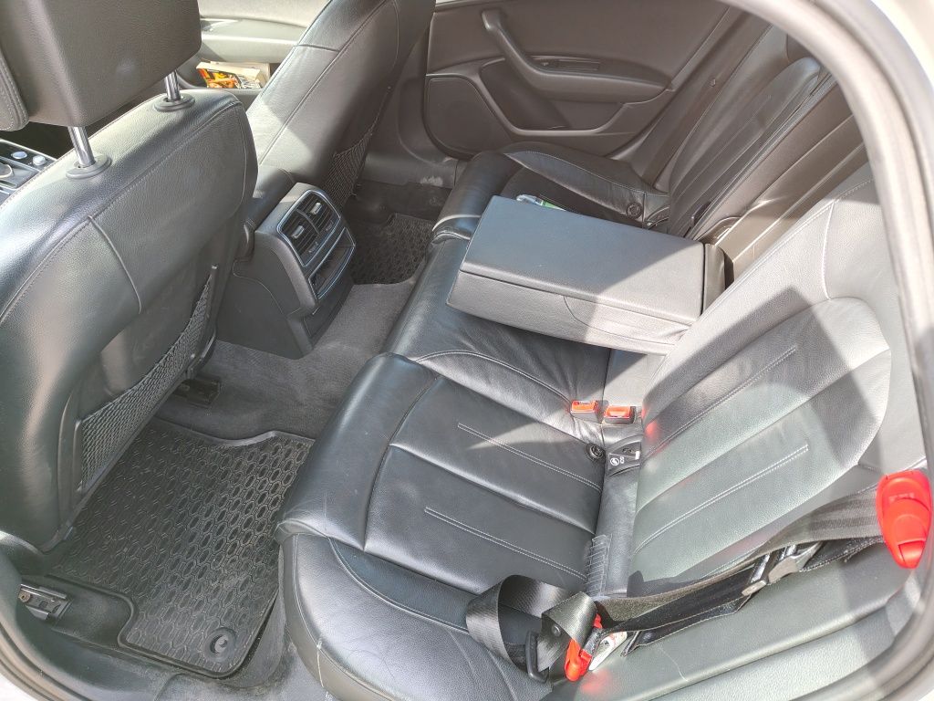 Audi A6 S-Line biała perła