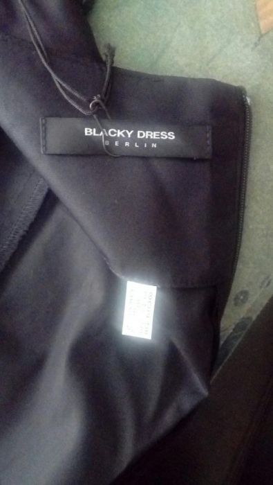 Nowa sukienka mała czarna firmy BLACKY DRESS roz.38