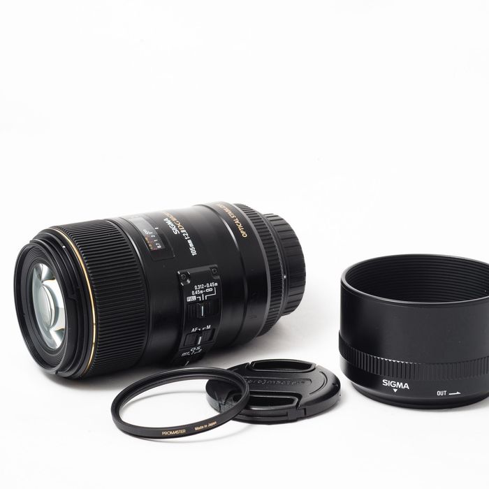 Об'єктив Sigma AF 105mm f/2.8 EX DG OS HSM Macro для Canon