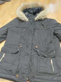 Куртка женская парка недорого chicoree розмір L чорного кольору