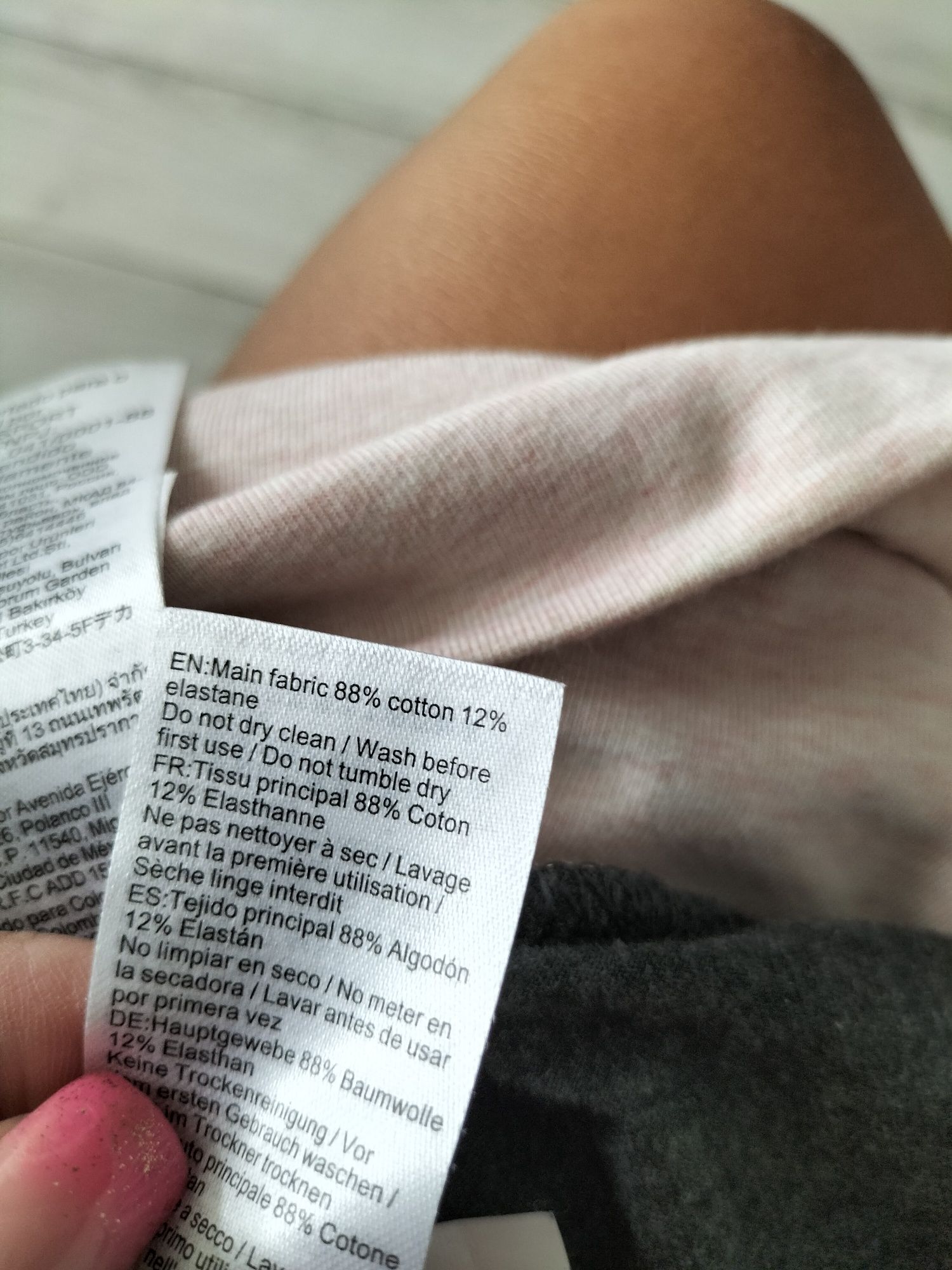 Spodnie ciążowe mega się ciągną