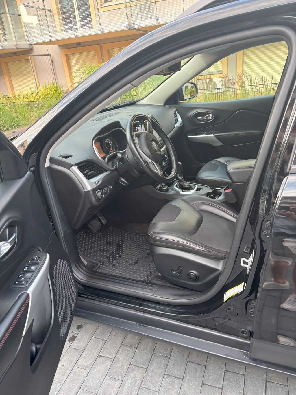 Jeep cherokee trailhawk 3.2 benz lpg 2017 Kraków