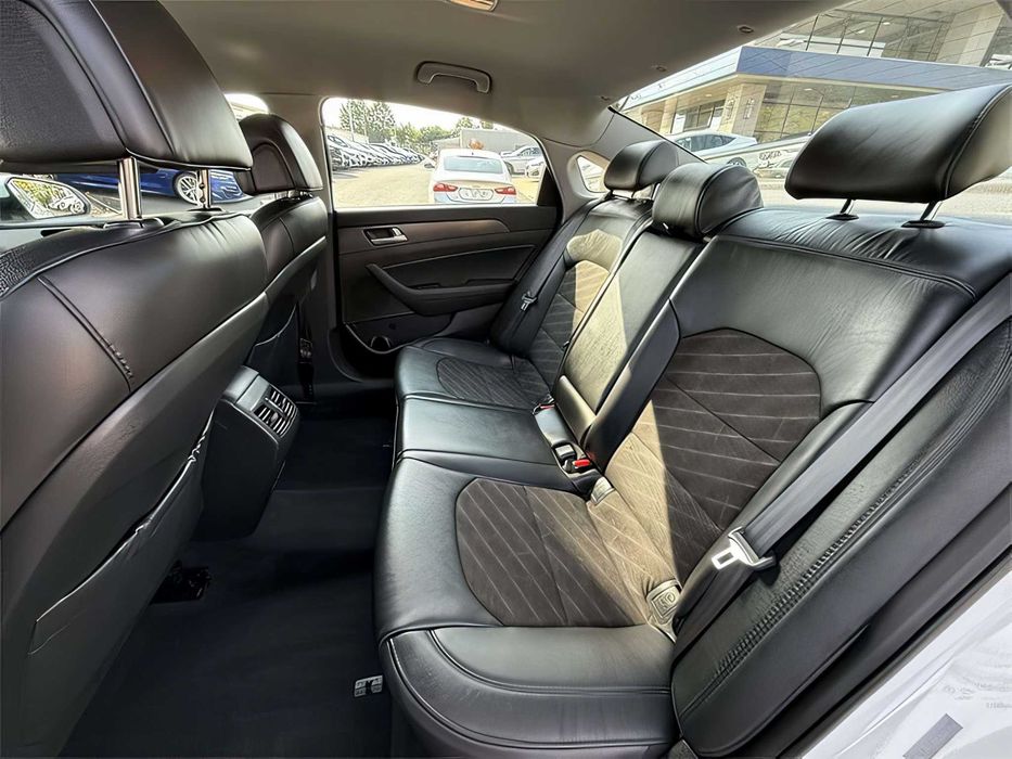 Hyundai Sonata      2016