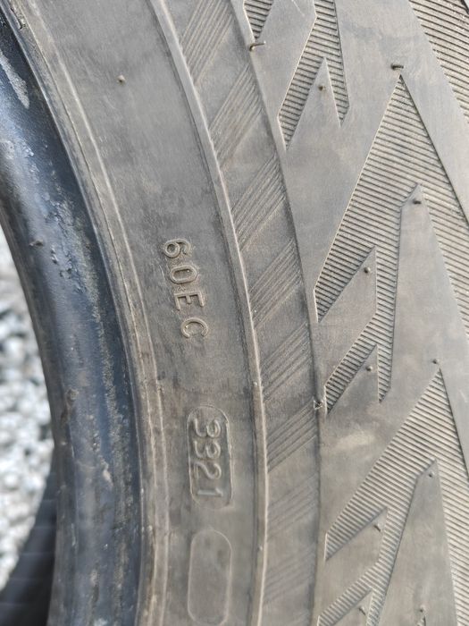 Opony zimowe Nokian 235/65R17 108H
