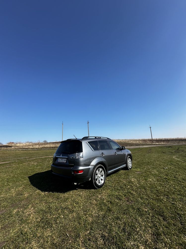 Срочно!!! Продам авто Mitsubishi Outlander 2011 рік, джип 4*4