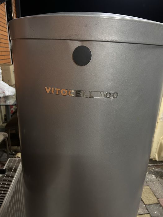 Бойлер Viessmann Vitocell 100-V CVA 300 л — бак для гарячої води