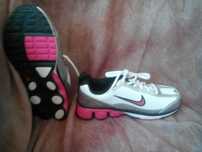 Распродажа! Оригинал! Новые Кроссовки Nike Shox кожа 32р 20см Оригинал