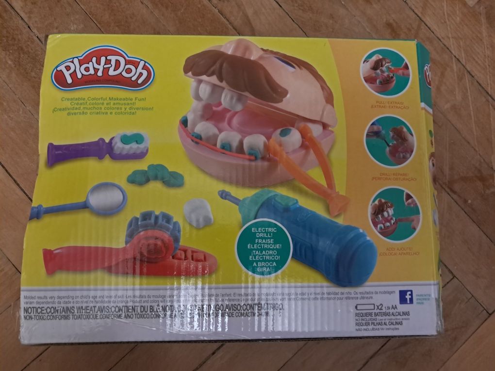 Ігровий  набір для пластиліну Play-Doh "Містер зубастик"