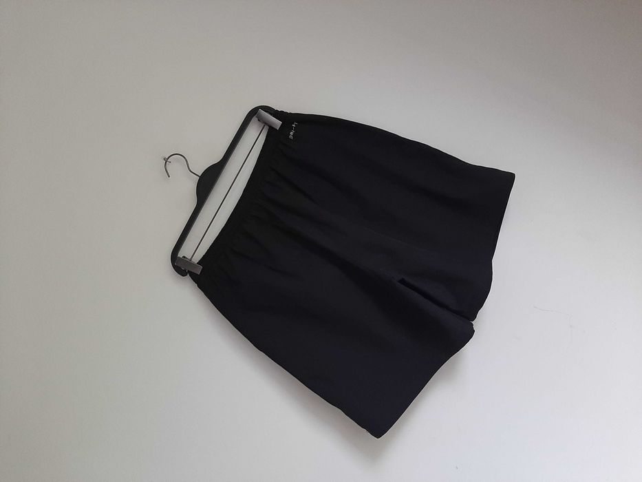 Spodenki Nike damskie M