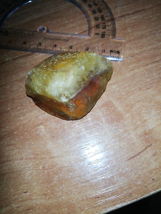 Bursztyn surowy bałtycki 17,1g  (Nr h 72)