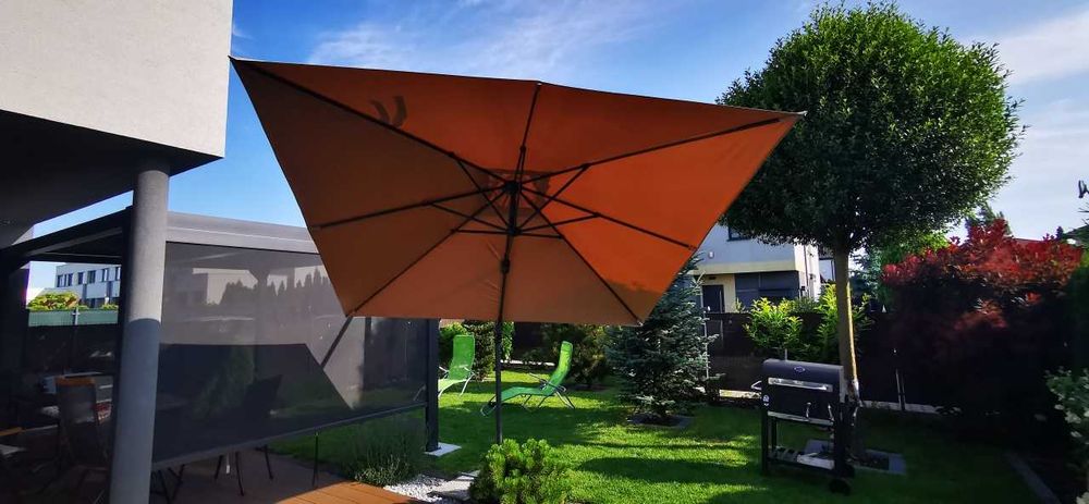 parasol ogrodowy obrotowy DERBY RAVENNA AX 275 X 275