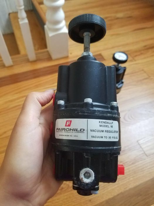 Вакуумный регулятор Fairchild 16