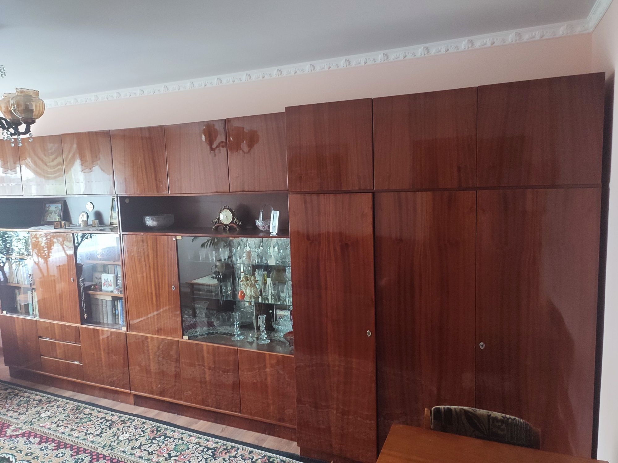 Меблі стінка у вітальню 4.50см 215см