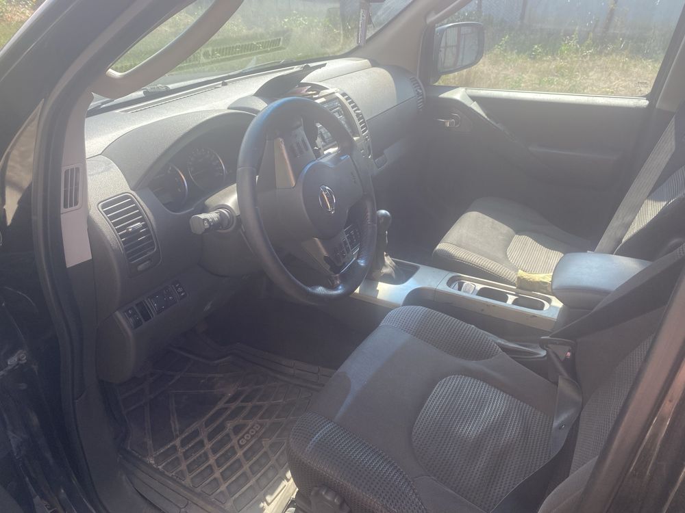 Nissan pathfinder
