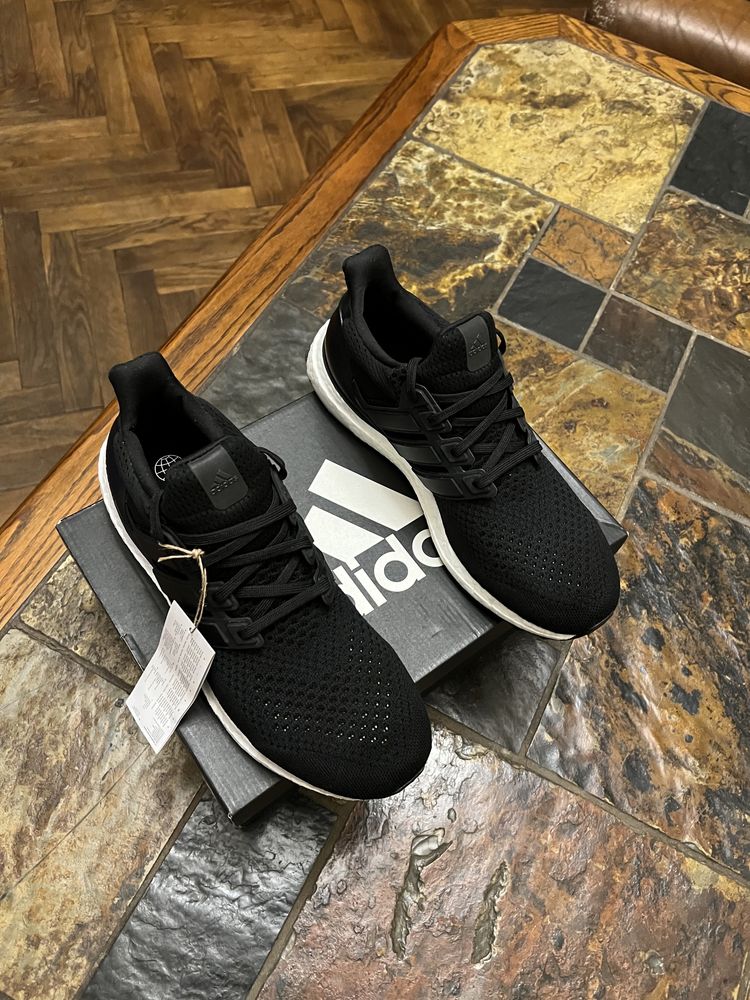 Adidas UltraBOOST 1.0 black