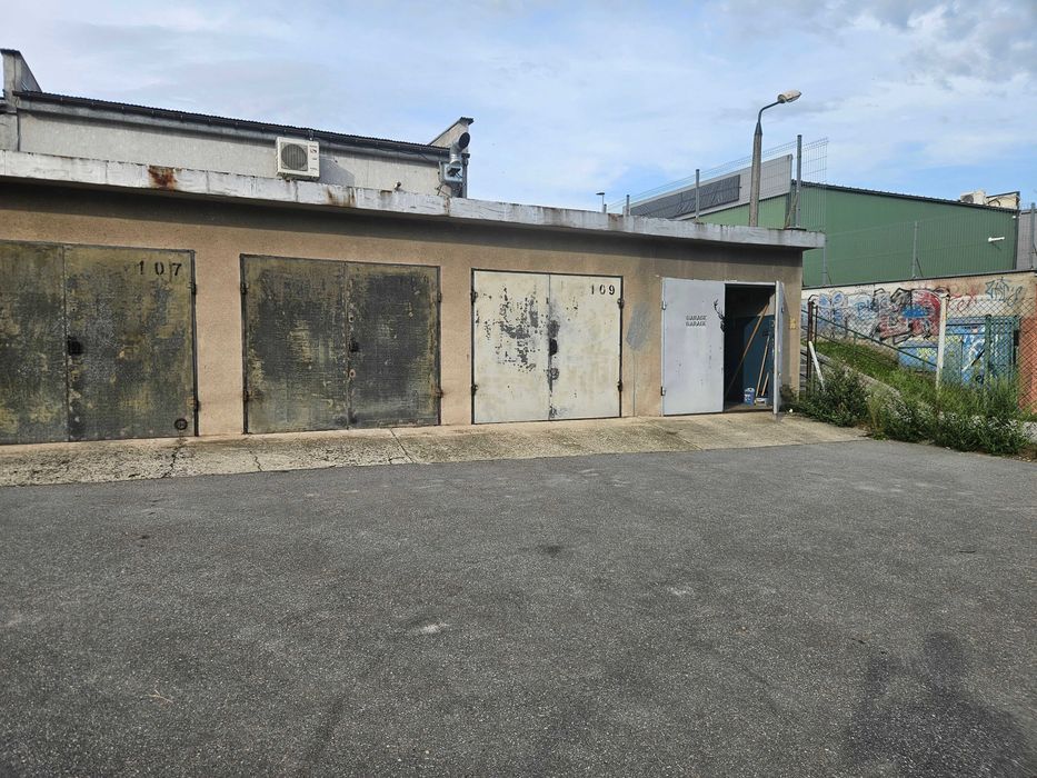 Sprzedam garaż, Nowa Huta, os. Dywizjonu 303