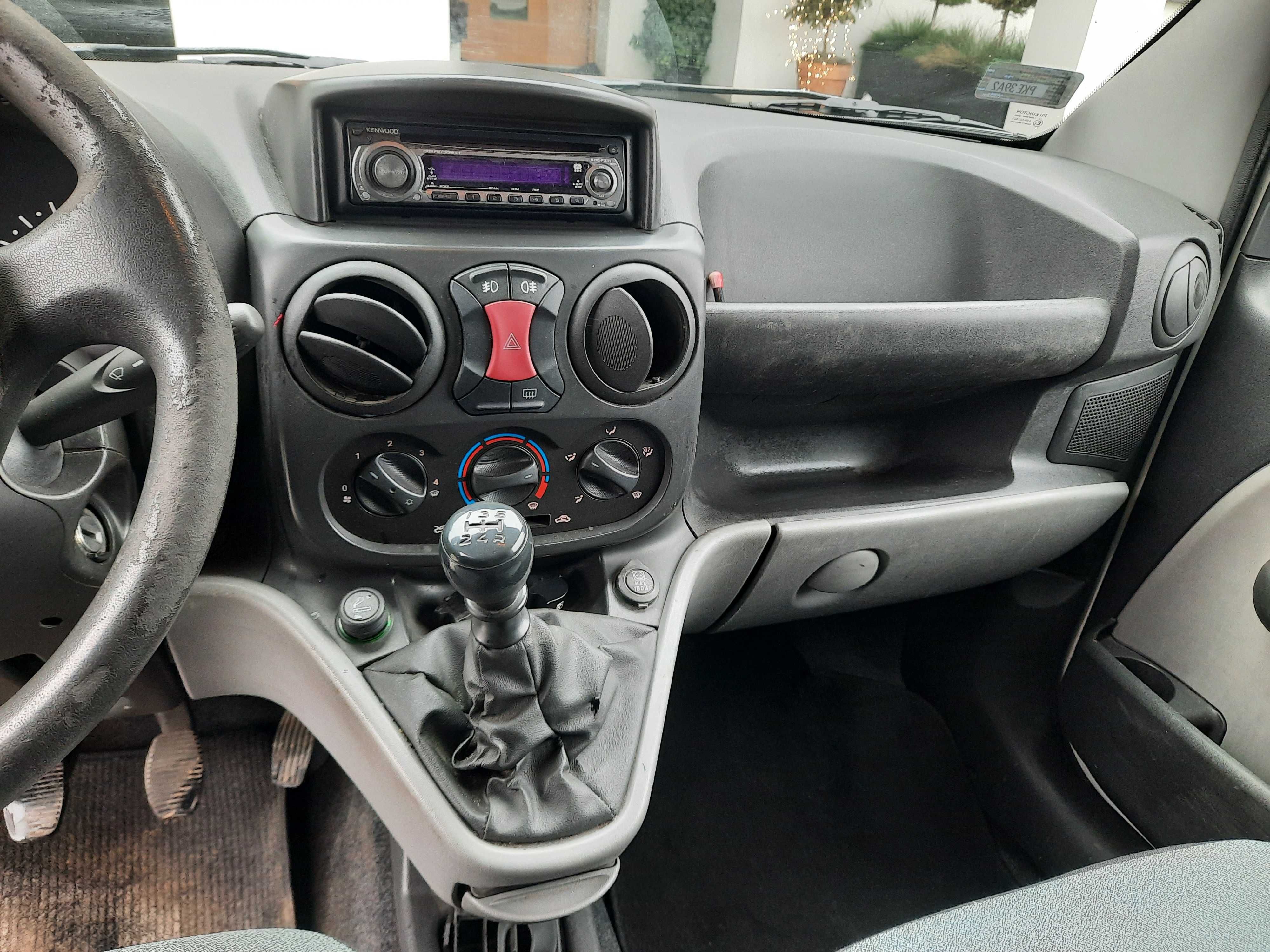 FIAT DOBLO 1.6 benzyna + LPG 2006r, furgon, blaszak