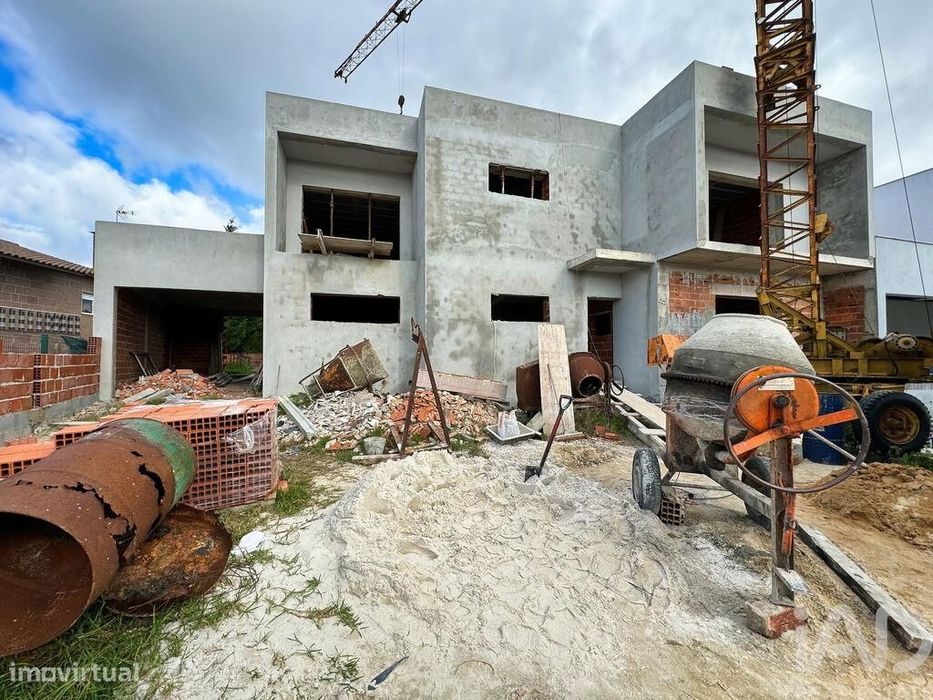 Casa / Villa T4 em Pataias e Martingança de 400,00 m2