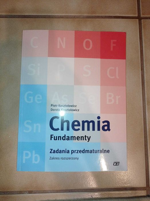 Zestaw książek/zbiorów zadań, pomoce naukowe