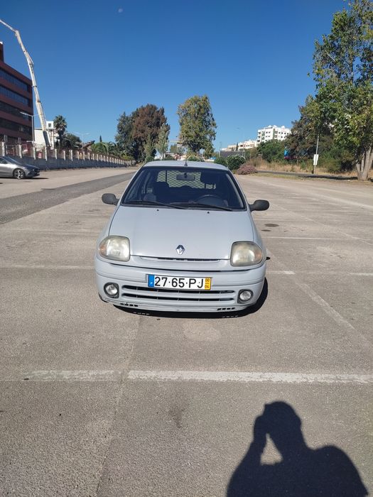 Clio 1.9D (ler descrição)