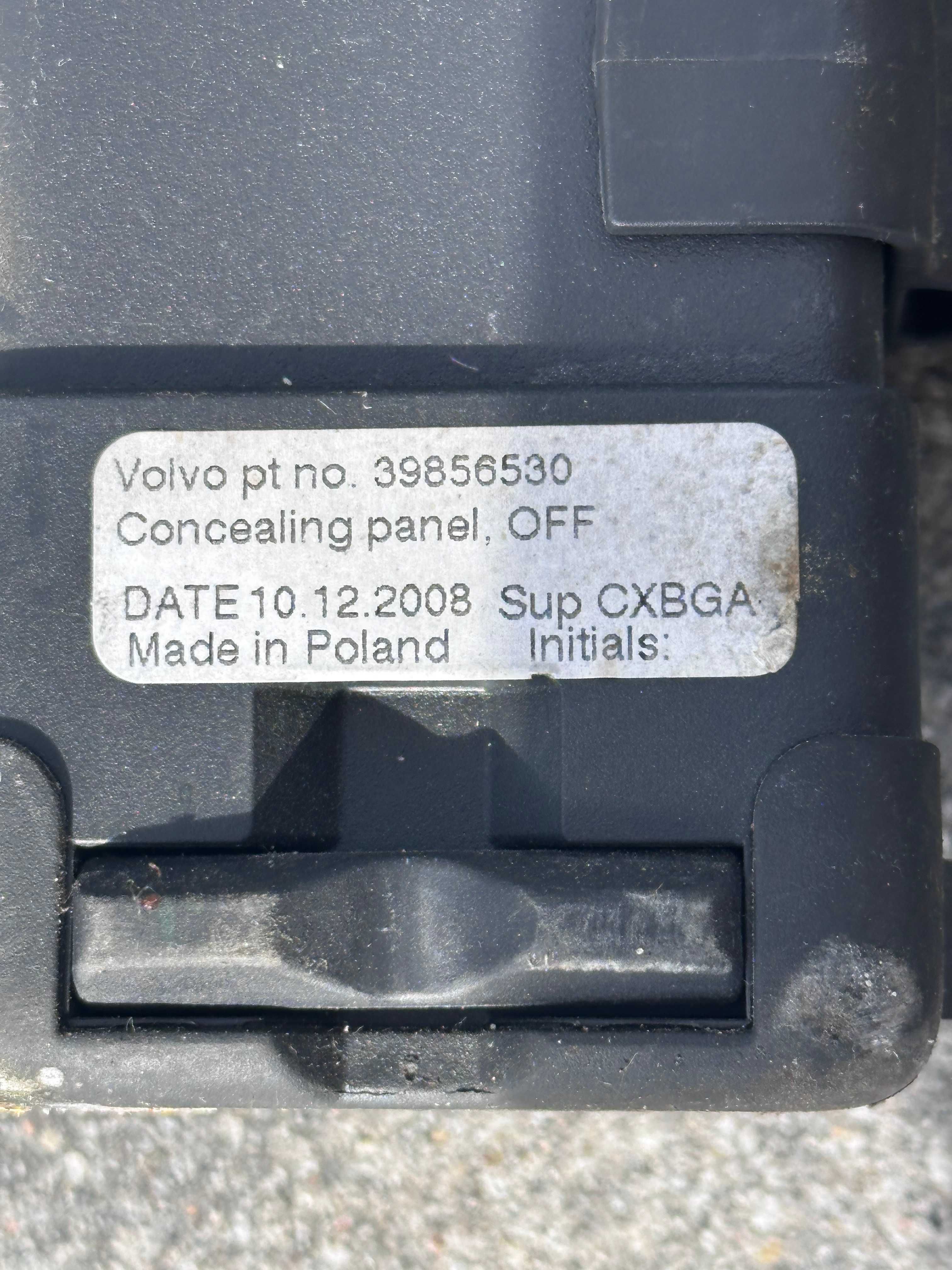 Roleta samochodowa volvo XC60