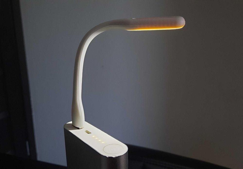 Гибкий USB LED светильник нейтральный для Ноутбука Повербанка гнущийся