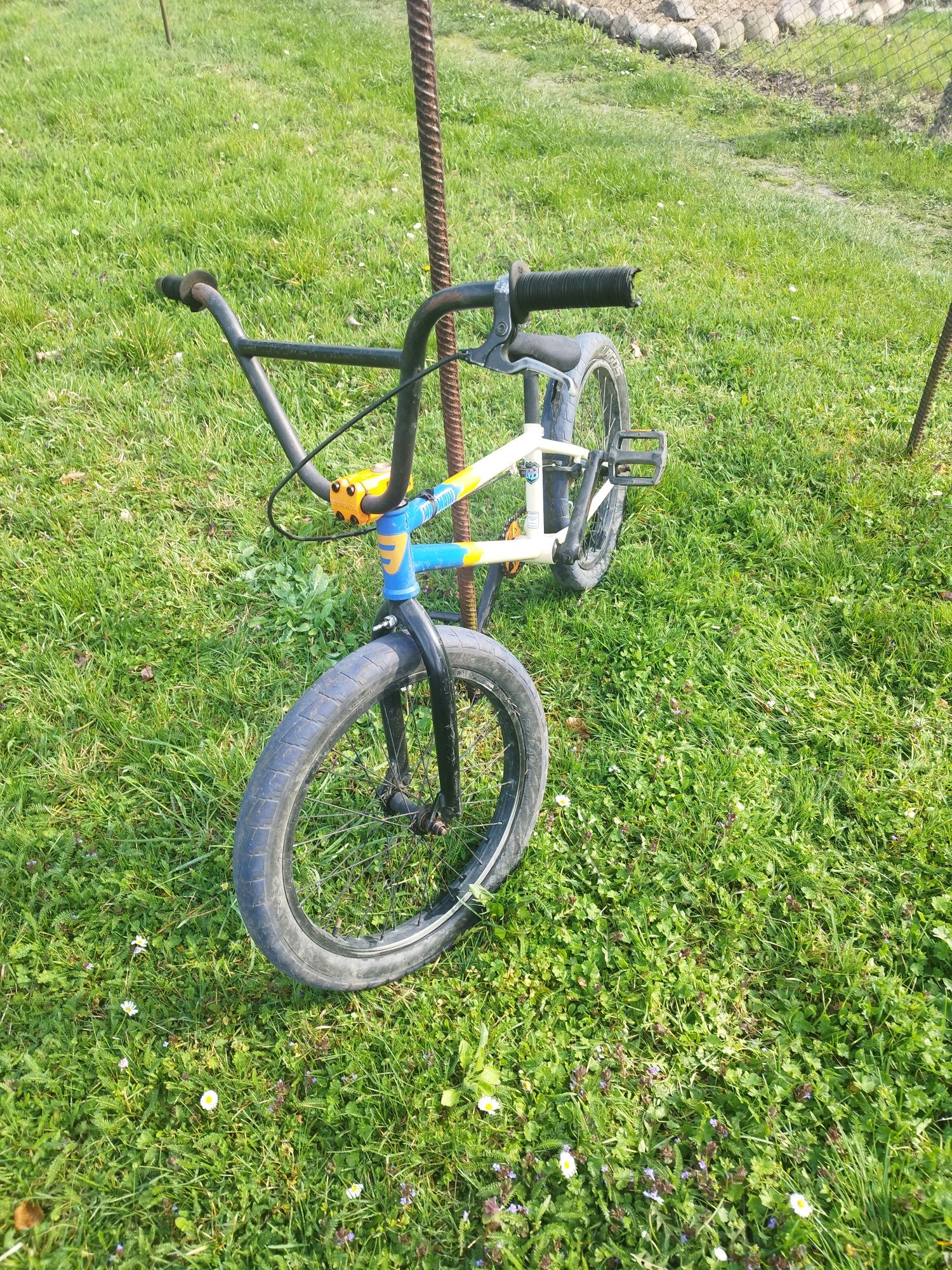 Bmx sprzedasz kto chętny pisać