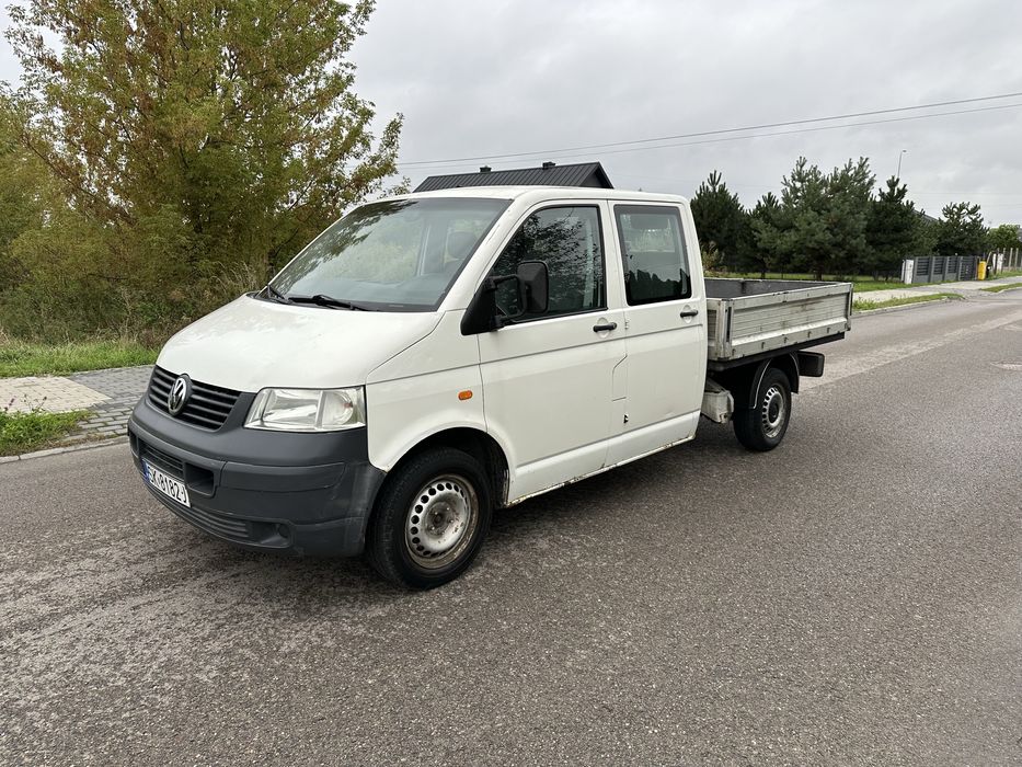 Volkswagen t5 doka 6 osób 261 tys km