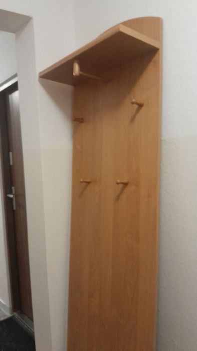 Zestaw r mebli : szafa ,komoda , lustro, wieszak