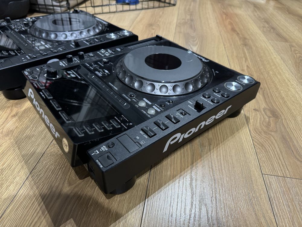 2x Pioneer CDJ 2000 Nexus - Odtwarzacze