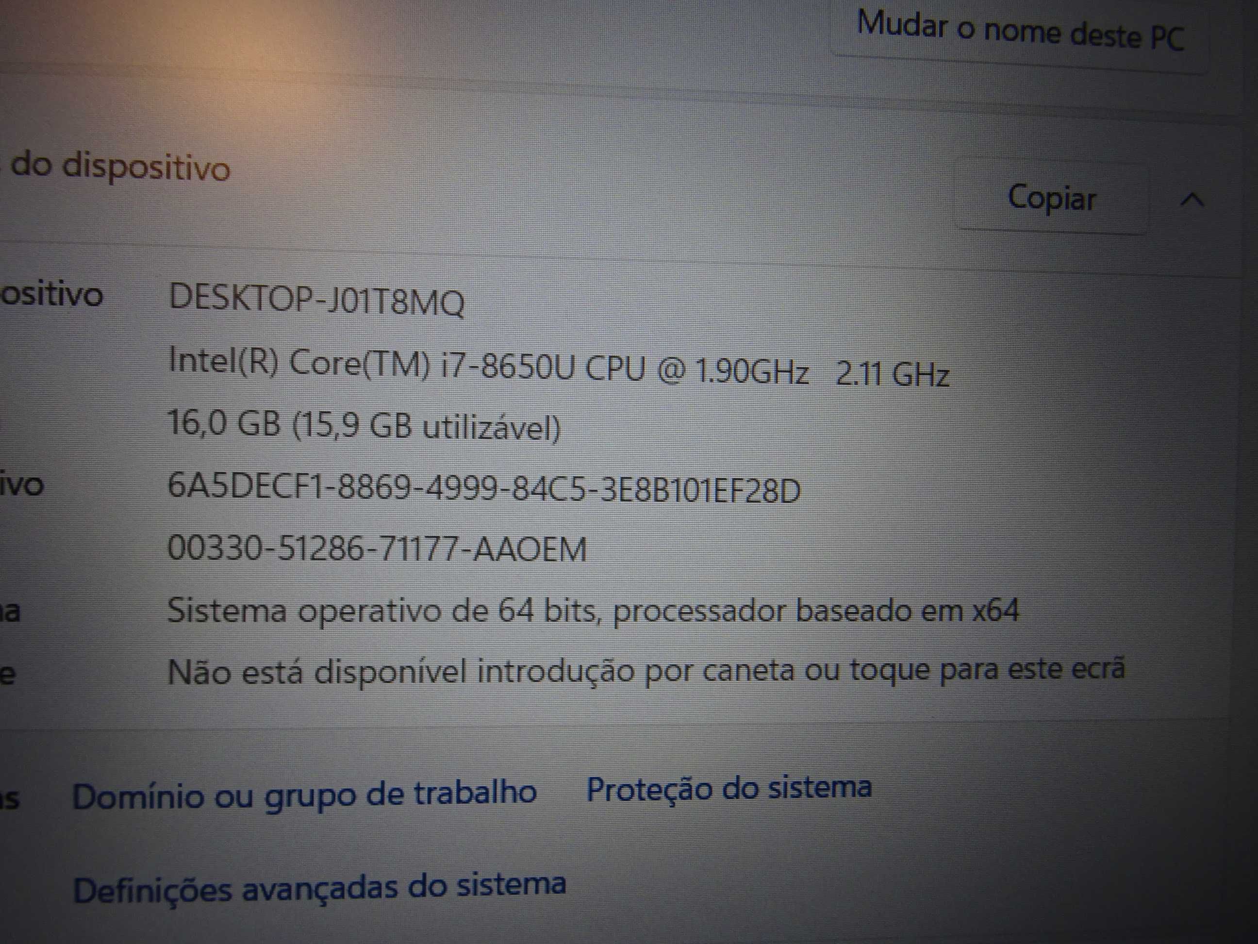 DELL 5590 - i7; 16gb/512gb SSD; NVIDIA GeForce; 15.6"- Garantia