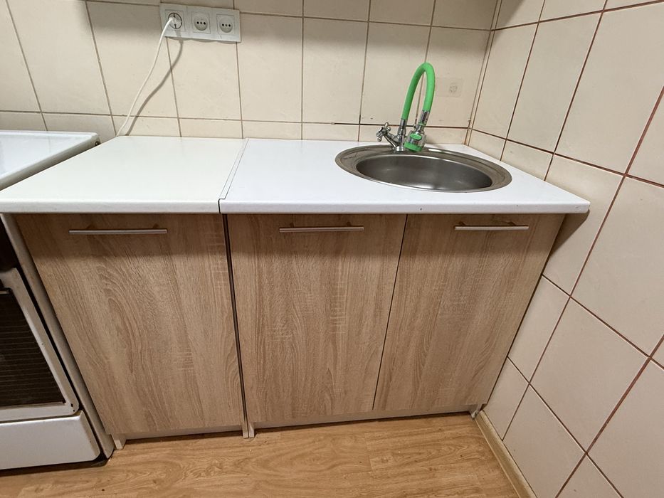 Продам меблі кухонні