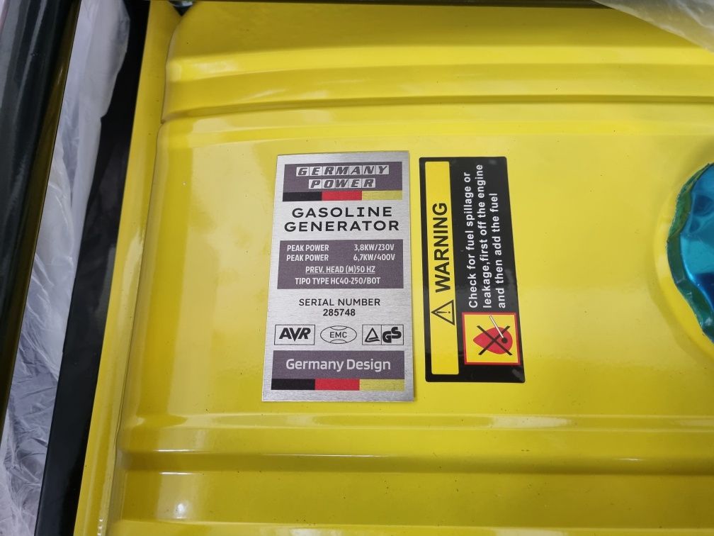 Generator Holssel HLS-424G