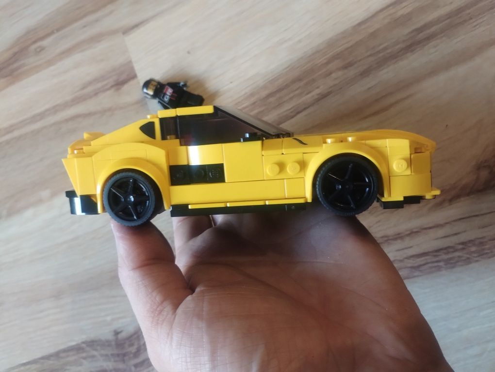 Zestaw klocków LEGO 76901 Toyota Supra speed champions
