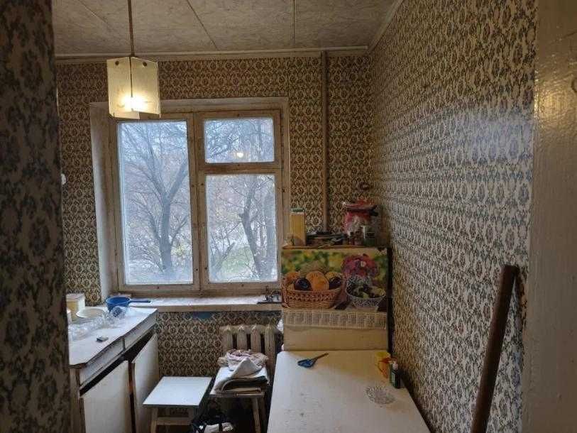 Продам 1-комнатную квартиру на 602 микрорайоне!